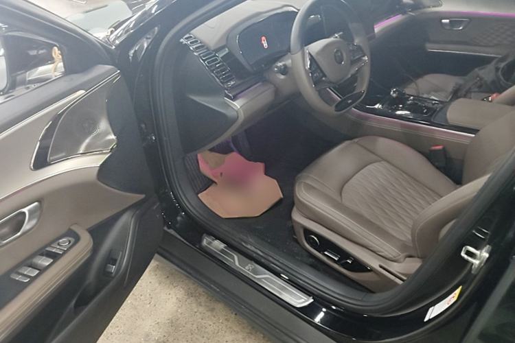 Used BYD Han 2023 EV Champion Edition 605KM Front-Drive Premium Model Driver Seat