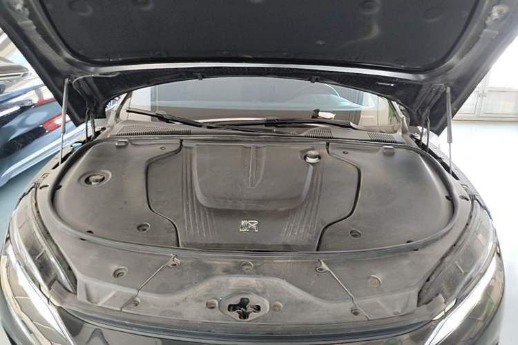 Used BYD Han 2023 EV Champion Edition 605KM Front-Drive Premium Model Engine Bay