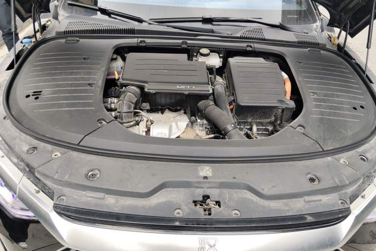 Used BYD Han 2023 DM-i Champion Edition 121KM Prestige Model Engine Bay