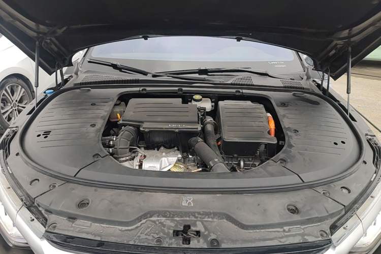 Used BYD Han 2023 DM-i Champion Edition 121KM Prestige Model Engine Bay