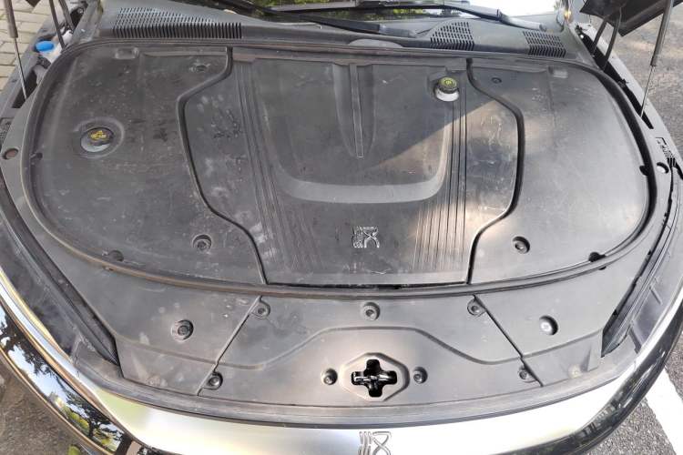 Used BYD Han 2023 EV Champion Edition 605KM Front-Drive Premium Model Engine Bay