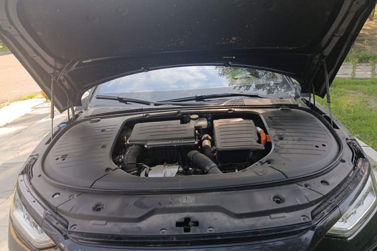 Used BYD Han 2023 DM-i Champion Edition 121KM Prestige Model Engine Bay
