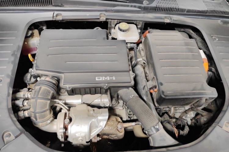 Used BYD Han 2023 DM-i Champion Edition 121KM Prestige Model Engine Bay