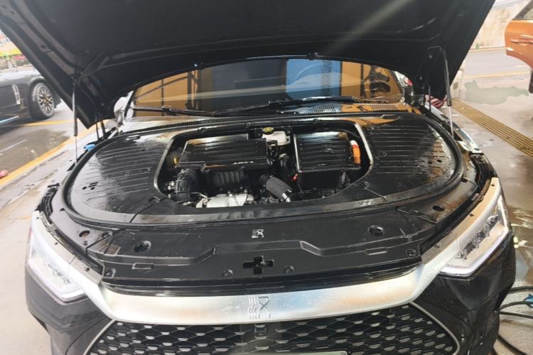 Used BYD Han 2023 DM-i Champion Edition 121KM Prestige Model Engine Bay
