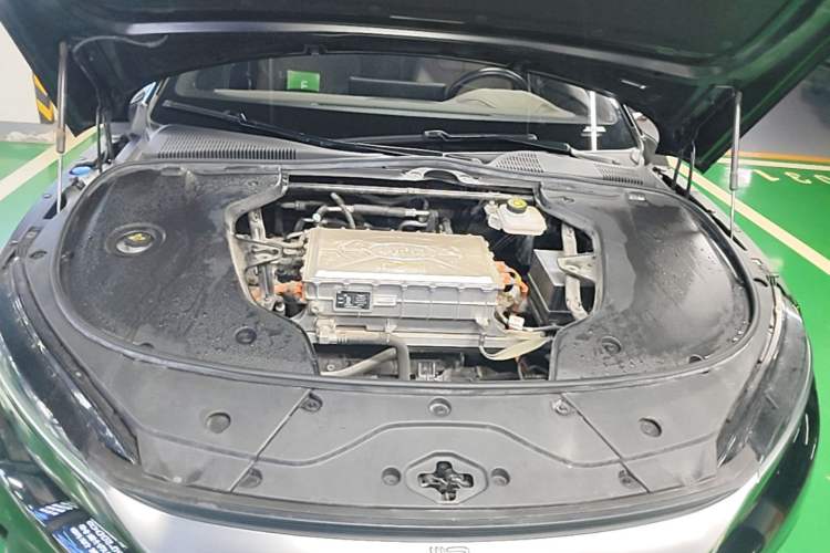 Used BYD Han 2023 EV Champion Edition 605KM Front-Drive Premium Model Engine Bay