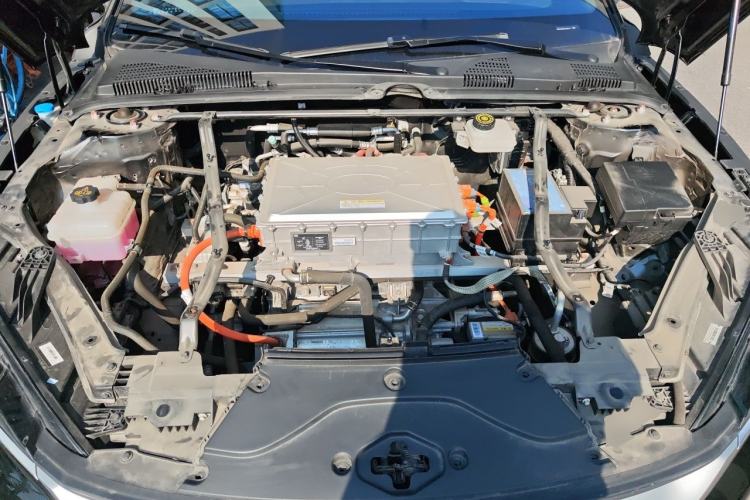 Used BYD Han 2023 EV Champion Edition 605KM Front-Drive Premium Model Engine Bay