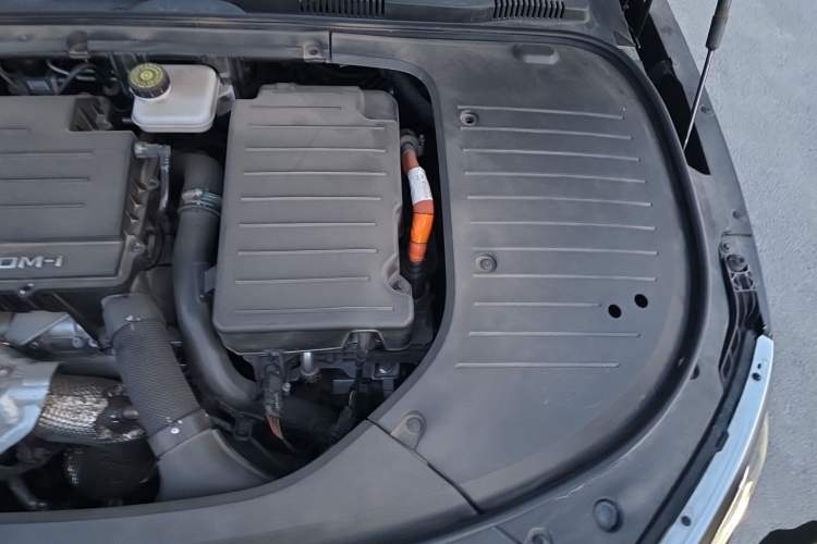 Used BYD Han 2023 DM-i Champion Edition 121KM Prestige Model Engine Bay Left
