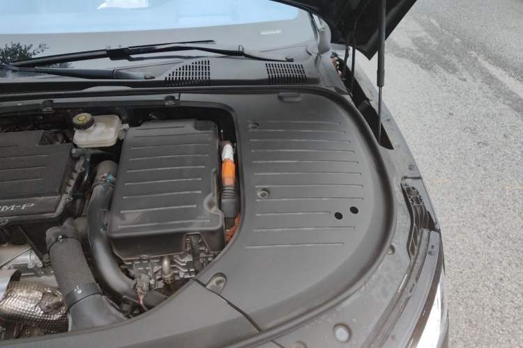 Used BYD Han 2023 DM-p War God Edition Engine Bay Left