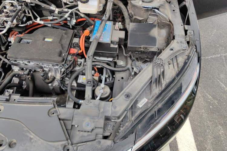 Used BYD Han 2023 EV Champion Edition 506KM Front-Wheel-Drive Premium Model Engine Bay Left