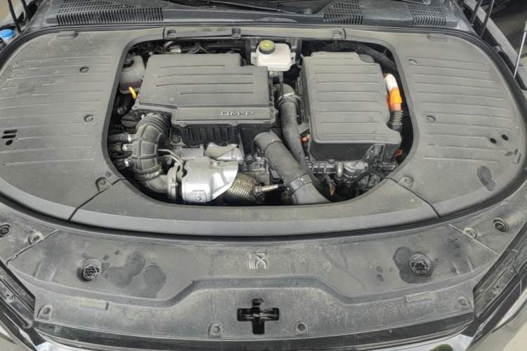 Used BYD Han 2023 DM-p War God Edition Engine Bay