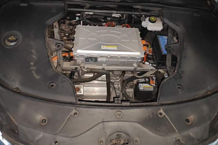 Used BYD Han 2023 EV Champion Edition 715KM Front-Drive Prestige Model Engine Bay