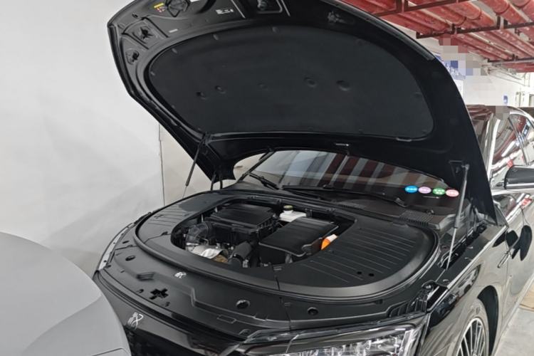Used BYD Han 2023 DM-i Champion Edition 121KM Prestige Model Engine Bay