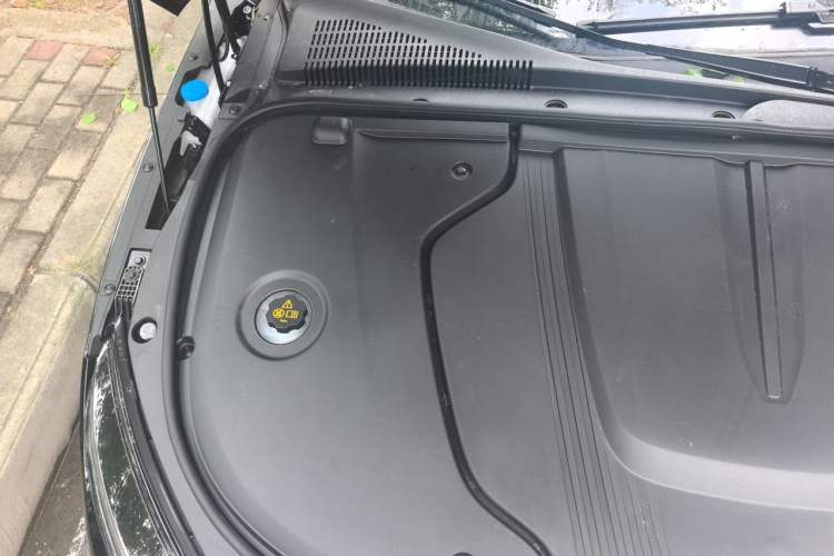 Used BYD Han 2023 EV Champion Edition 605KM Front-Drive Premium Model Engine Bay Right