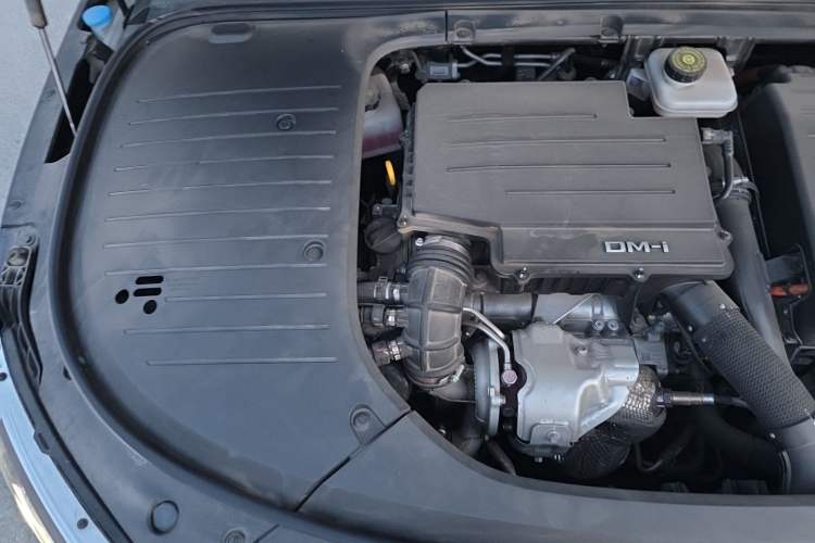 Used BYD Han 2023 DM-i Champion Edition 121KM Prestige Model Engine Bay Right