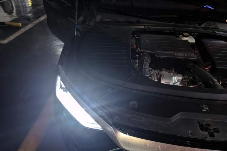 Used BYD Han 2023 DM-i Champion Edition 121KM Prestige Model Engine Bay Right