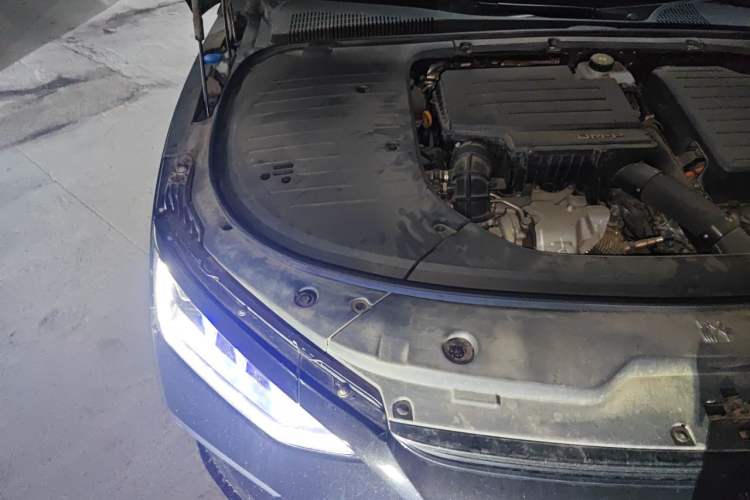 Used BYD Han 2023 DM-p War God Edition Engine Bay Right