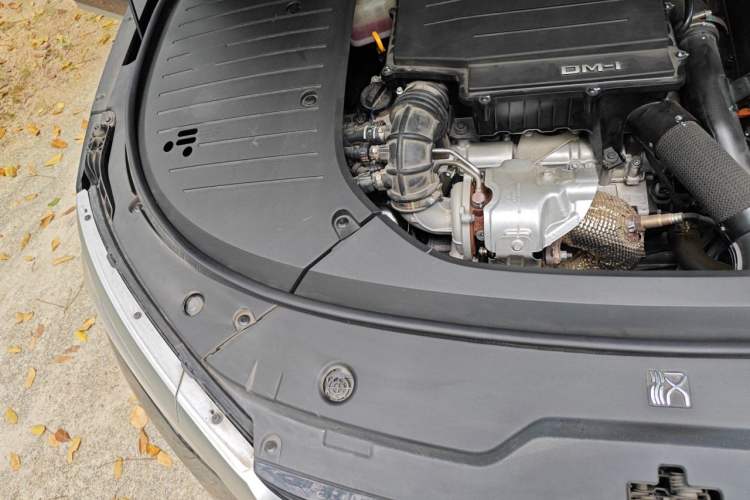 Used BYD Han 2023 DM-i Champion Edition 121KM Prestige Model Engine Bay Right