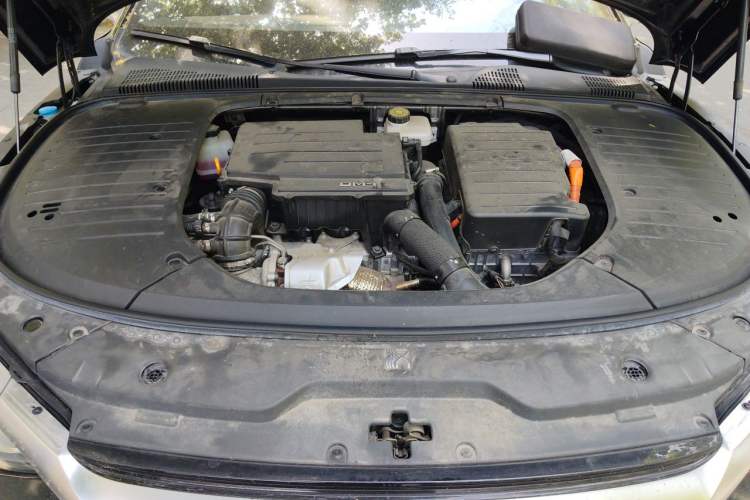 Used BYD Han 2023 DM-i Champion Edition 121KM Prestige Model Engine Bay