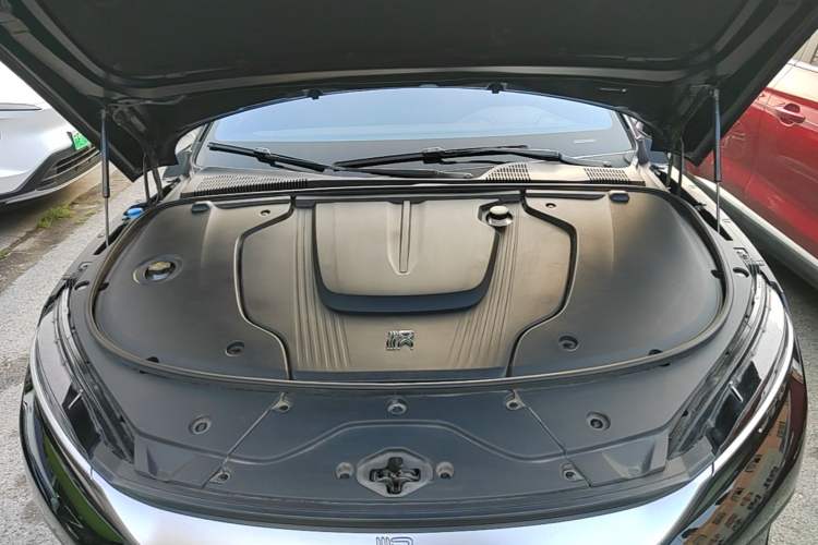 Used BYD Han 2023 EV Champion Edition 506KM Front-Wheel-Drive Premium Model Engine Bay