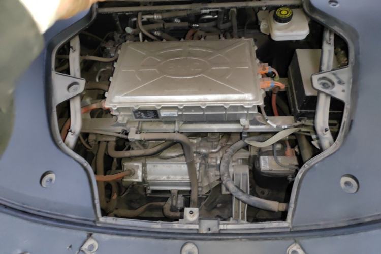 Used BYD Han 2023 EV Champion Edition 605KM Front-Drive Premium Model Engine Bay