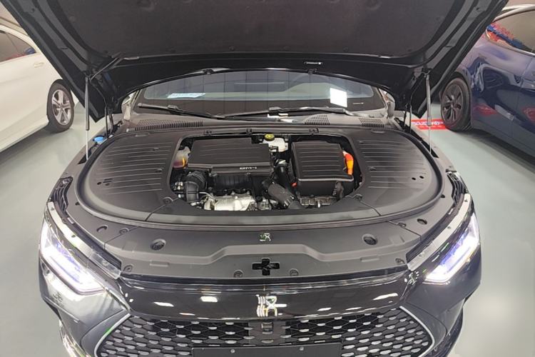Used BYD Han 2023 DM-i Champion Edition 121KM Prestige Model Engine Bay