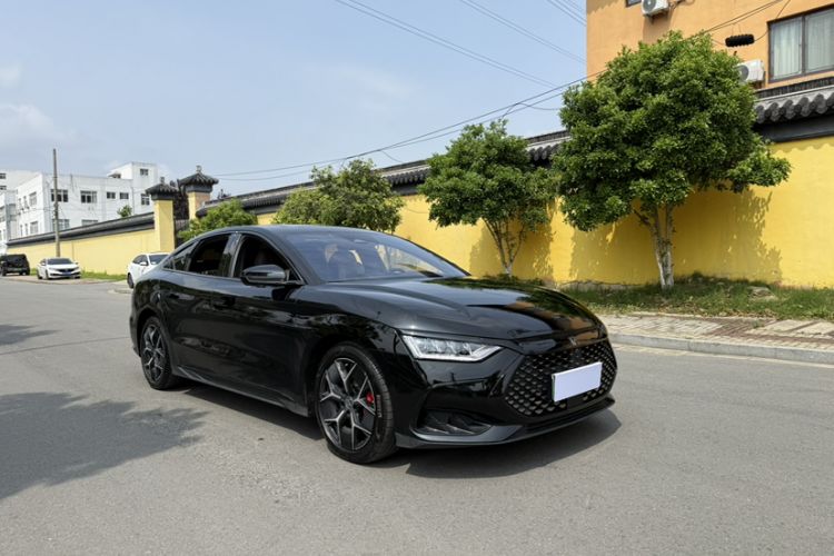 Used BYD Han 2023 DM-i Champion Edition 200KM Premium Model Exterior 1