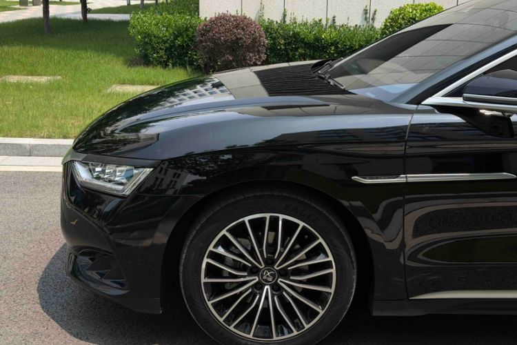 Used BYD Han 2023 DM-i Champion Edition 121KM Prestige Model Exterior 2