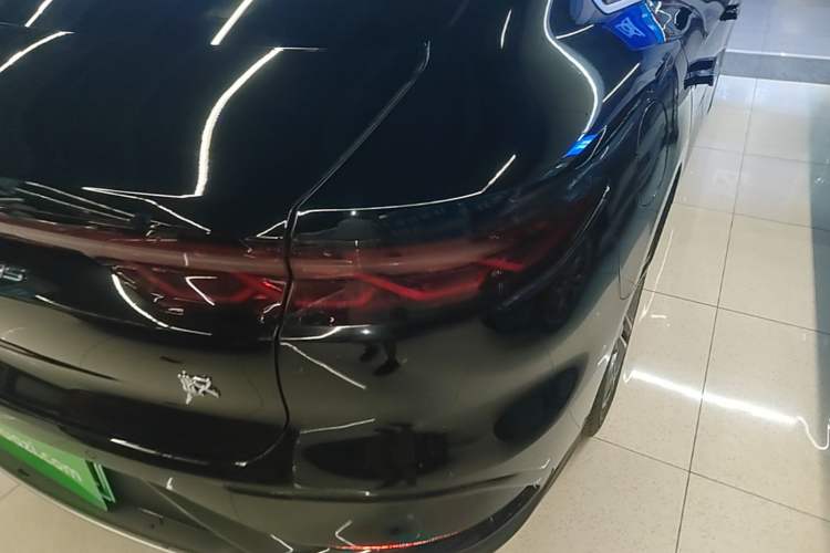 Used BYD Han 2023 EV Champion Edition 605KM Front-Drive Premium Model Exterior 3