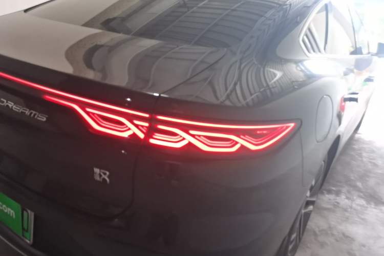Used BYD Han 2023 EV Champion Edition 605KM Front-Drive Premium Model Exterior 3