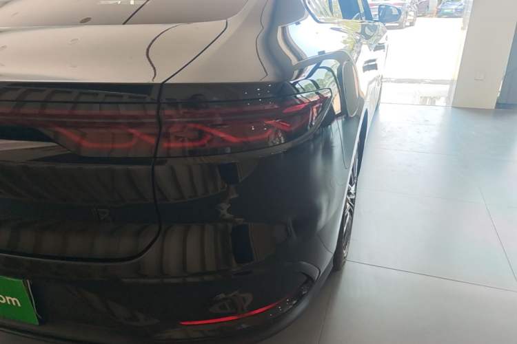 Used BYD Han 2023 DM-i Champion Edition 121KM Prestige Model Exterior 3