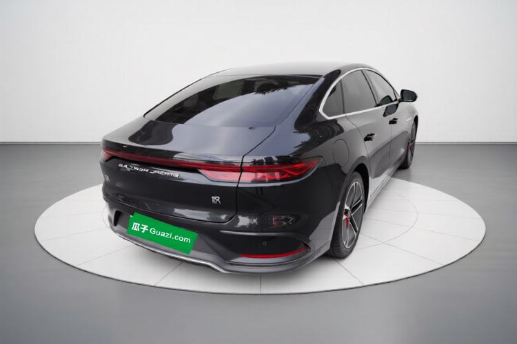 Used BYD Han 2023 EV Champion Edition 605KM Front-Drive Premium Model Exterior 5