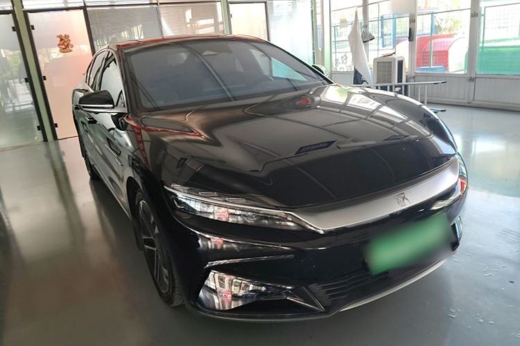 Used BYD Han 2023 EV Champion Edition 605KM Front-Drive Premium Model Front Right 45 Deg