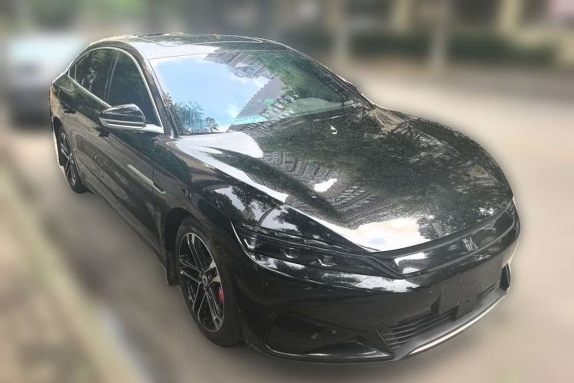 Used BYD Han 2023 EV Champion Edition 605KM Front-Drive Premium Model Front Right 45 Deg