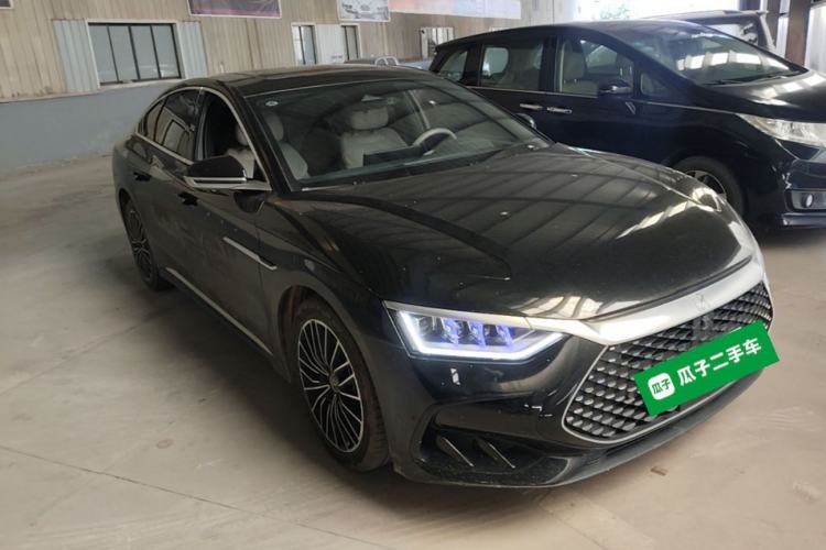 Used BYD Han 2023 DM-i Champion Edition 121KM Prestige Model Front Right 45 Deg