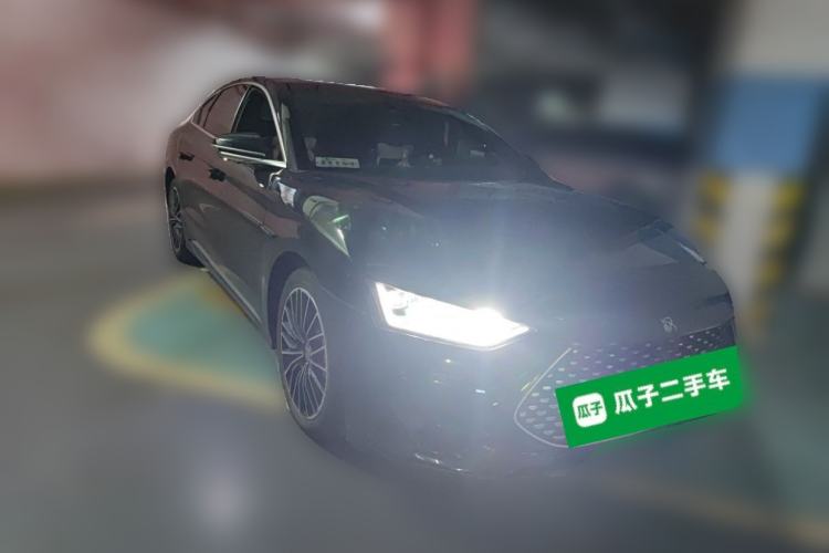 Used BYD Han 2023 DM-i Champion Edition 121KM Prestige Model Front Right 45 Deg