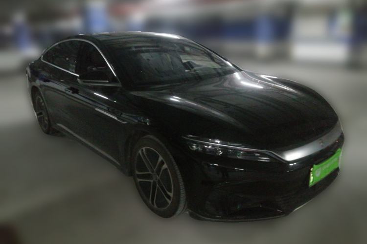 Used BYD Han 2023 EV Champion Edition 605KM Front-Drive Premium Model Front Right 45 Deg