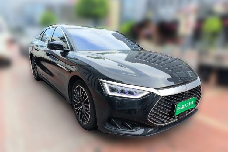Used BYD Han 2023 DM-i Champion Edition 121KM Prestige Model Front Right 45 Deg