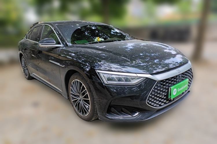 Used BYD Han 2023 DM-i Champion Edition 121KM Prestige Model Front Right 45 Deg