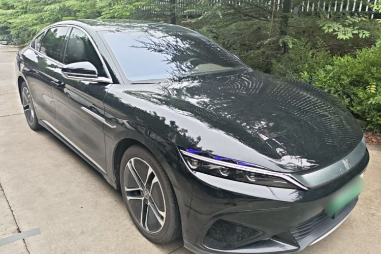 Used BYD Han 2023 EV Champion Edition 605KM Front-Drive Premium Model Front Right 45 Deg