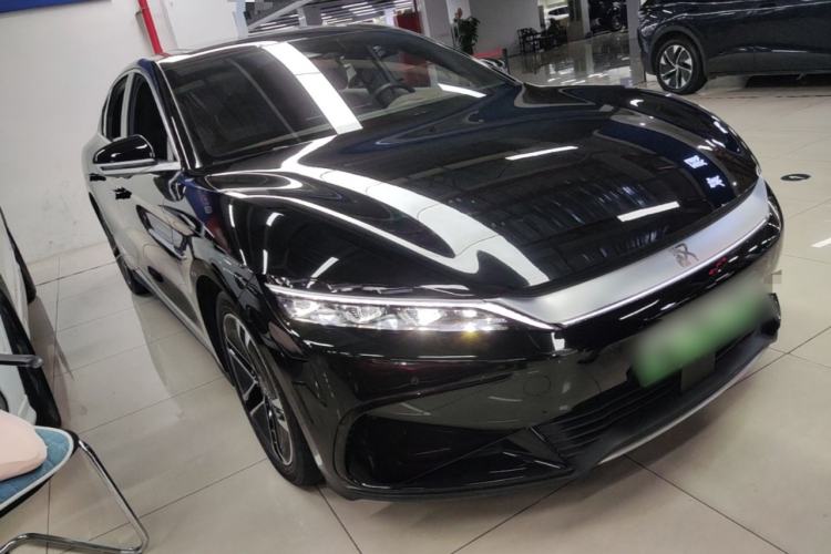 Used BYD Han 2023 EV Champion Edition 605KM Front-Drive Premium Model Front Right 45 Deg