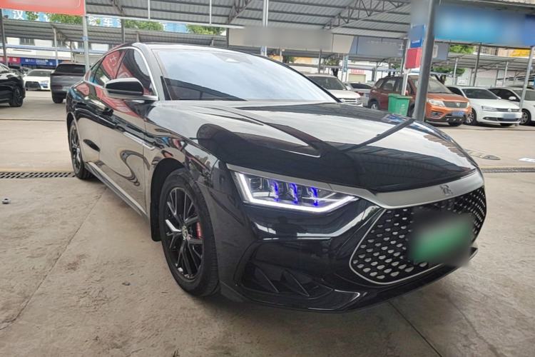 Used BYD Han 2023 DM-i Champion Edition 121KM Prestige Model Front Right 45 Deg