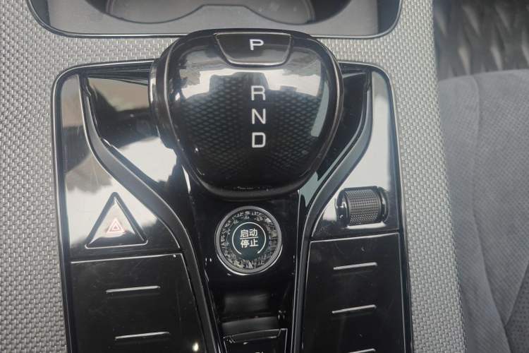 Used BYD Han 2023 DM-p War God Edition Gear Lever
