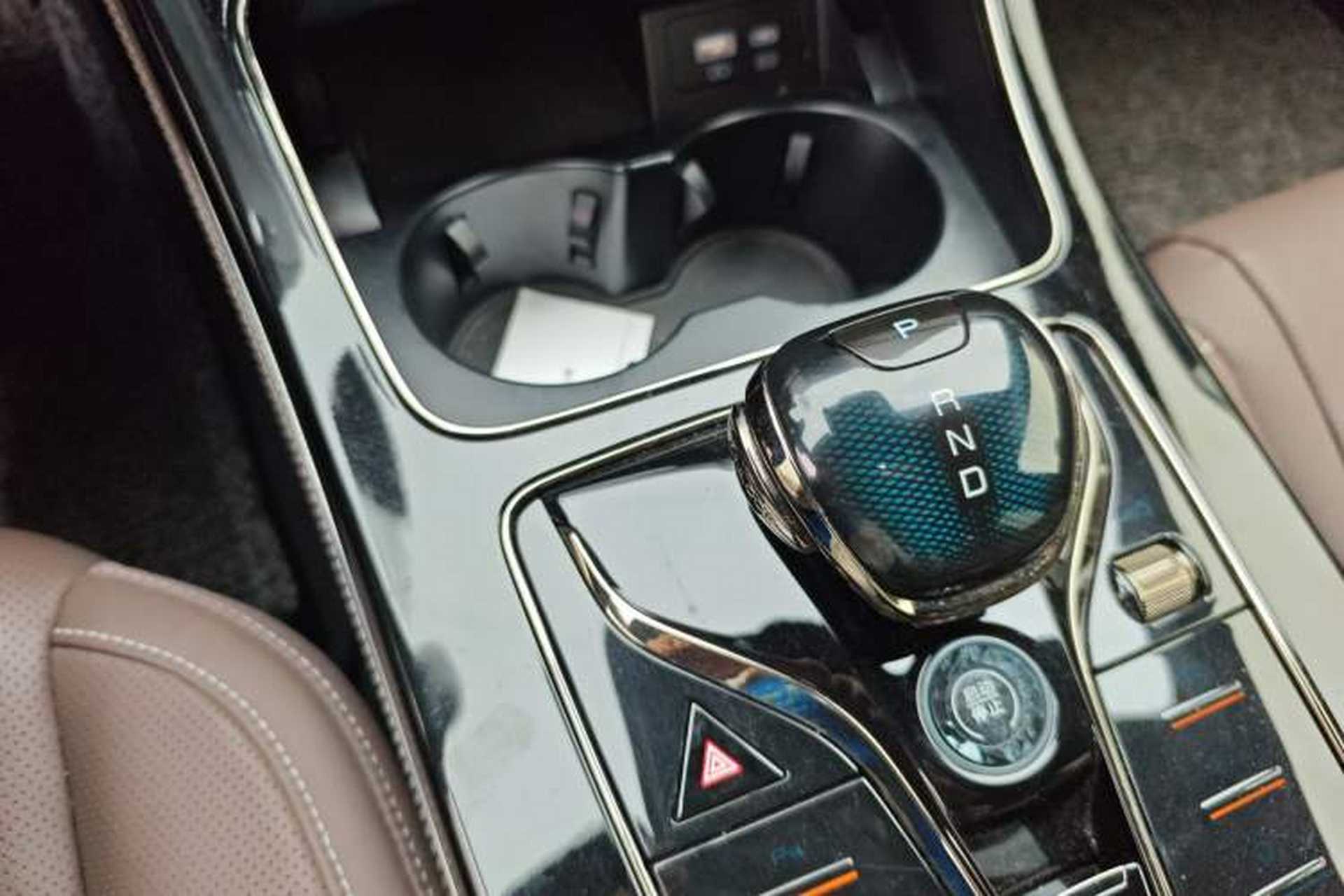 Used BYD Han 2023 EV Champion Edition 506KM Front-Wheel-Drive Premium Model Gear Lever