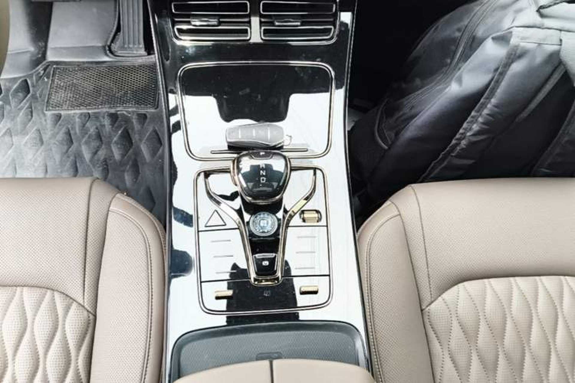 Used BYD Han 2023 EV Champion Edition 506KM Front-Wheel-Drive Premium Model Gear Lever