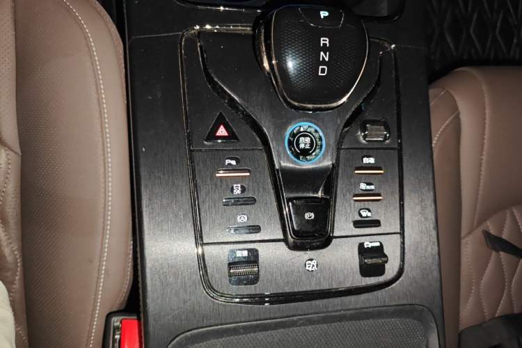 Used BYD Han 2023 EV Champion Edition 715KM Front-Drive Prestige Model Gear Lever