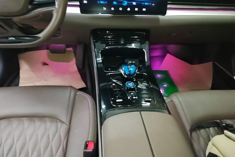 Used BYD Han 2023 EV Champion Edition 506KM Front-Wheel-Drive Premium Model Gear Lever