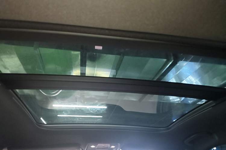 Used BYD Han 2023 EV Champion Edition 605KM Front-Drive Premium Model Headliner