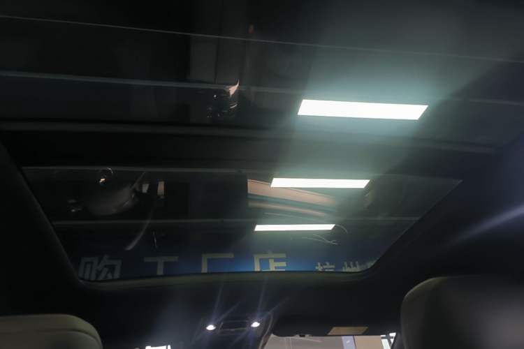 Used BYD Han 2023 DM-i Champion Edition 121KM Prestige Model Headliner