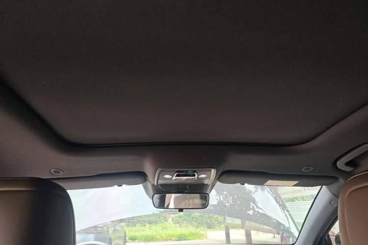 Used BYD Han 2023 EV Champion Edition 605KM Front-Drive Premium Model Headliner