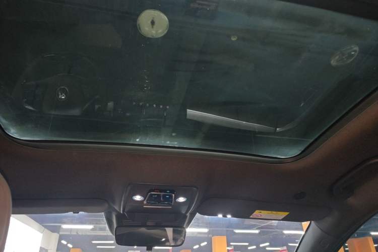 Used BYD Han 2023 EV Champion Edition 605KM Front-Drive Premium Model Headliner